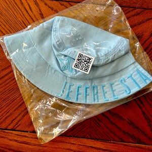 Brand new! Mystery box exclusive jeffree star bucket hat